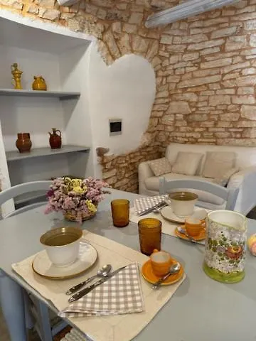مزرعة للإقامة Masseria Colombo